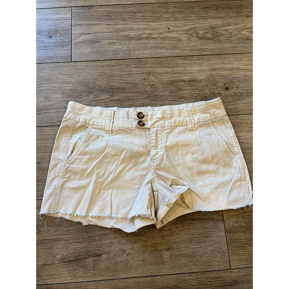 BKE Casuals Trey Light Tan Raw Hem Shorts size 28 4 Pockets Double Buttons